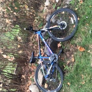 Giant atx mountain bike